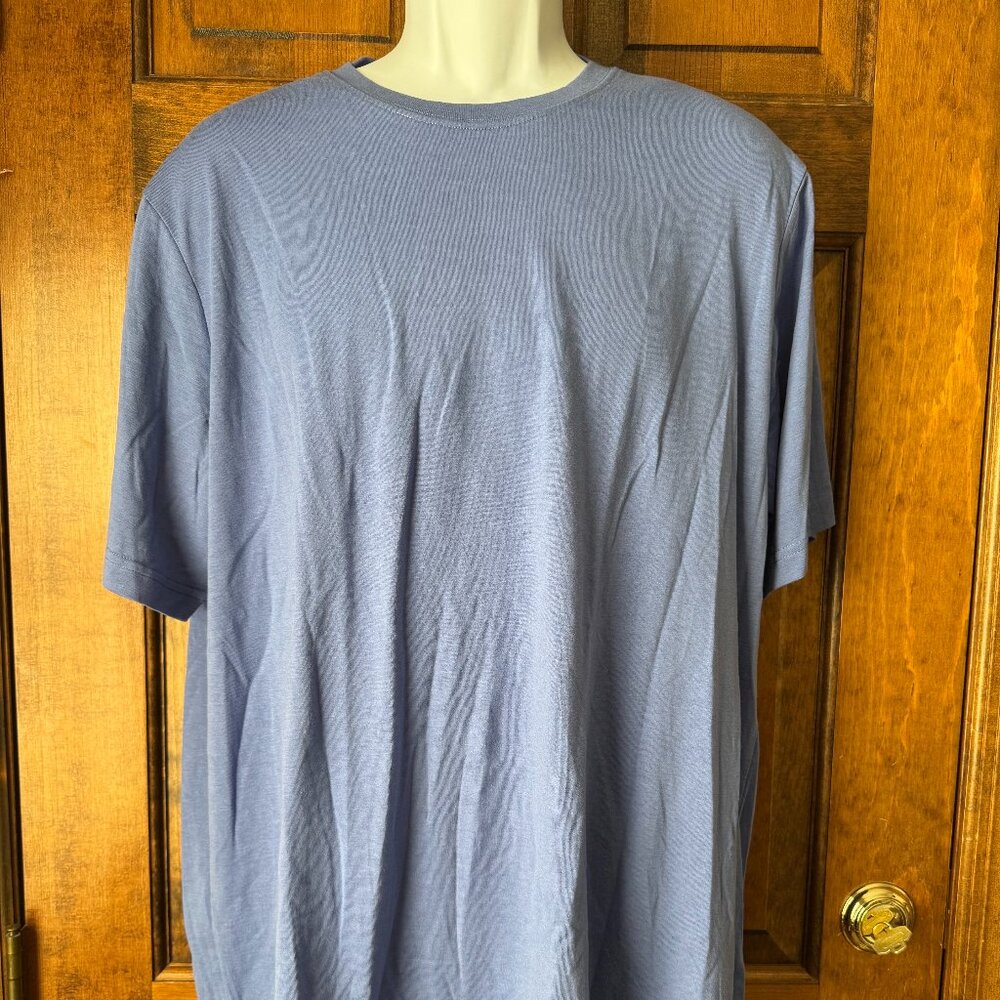 Athletic Works Blue Crewneck Short Sleeve Tee XL (46-48)